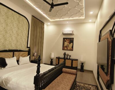 1 BHK Indo-Chinese Themed Room